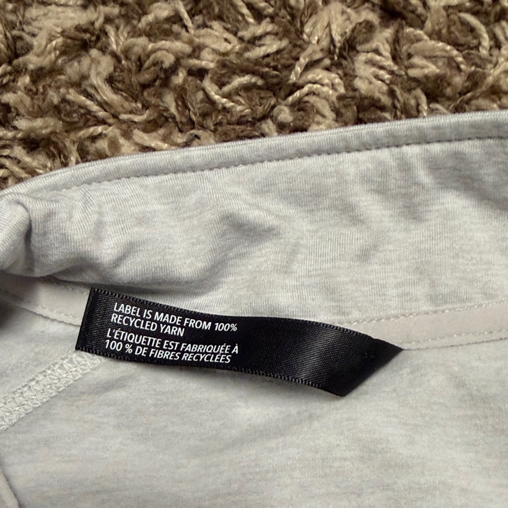 Mondetta Women's Heather Gray Quarter-Zip Sweatshirt - Picture 3 of 7